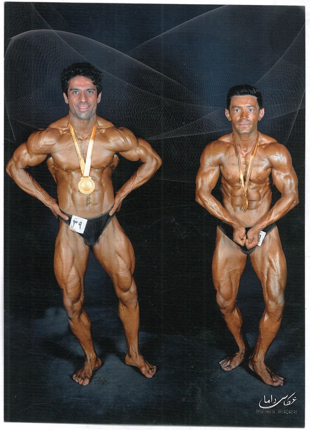 خوش‌اندام شوید با شناخت حقیقت‌های بدنسازی! در این مقاله با رایج‌ترین باورهای غلط بدنسازی مثل چربی‌سوزی موضعی، تبدیل چربی به عضله و افزایش حجم بدون تغذیه درست خداحافظی می‌کنیم. همچنین انواع تیپ‌های بدنی و نقش ژنتیک را بررسی کرده و مسیر علمی رسیدن به اندام ایده‌آل را معرفی می‌کنیم.